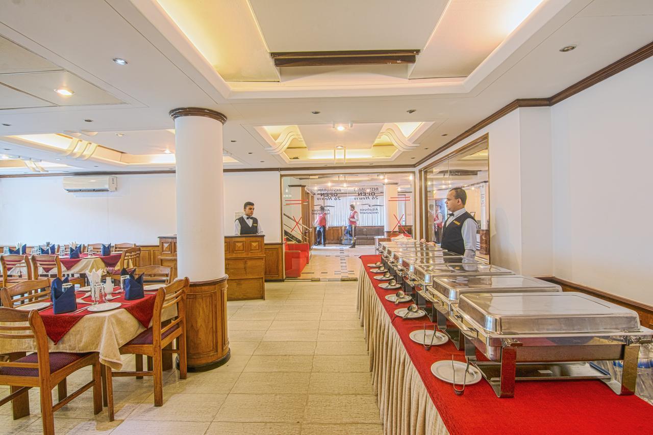 Hotel Sea Crown Cox's Bazar Esterno foto